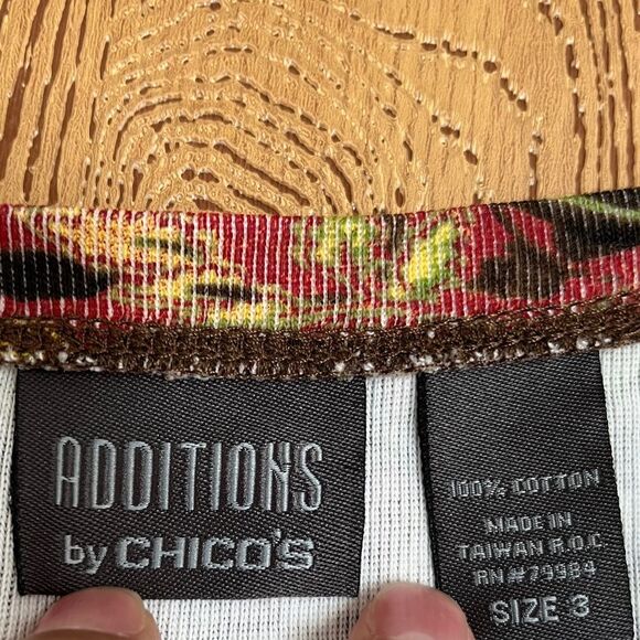 Chico’s Women’s Green Multi Floral/Garden Themed Print 3/4 Sleeve Shirt Sz-XL - Picture 3 of 4